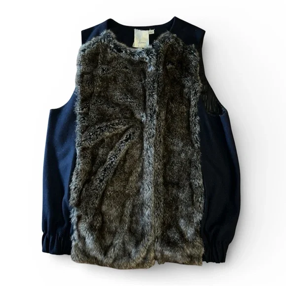 Elevenses Anthropologie Faux Fur and Navy Vest L - Picture 2 of 6